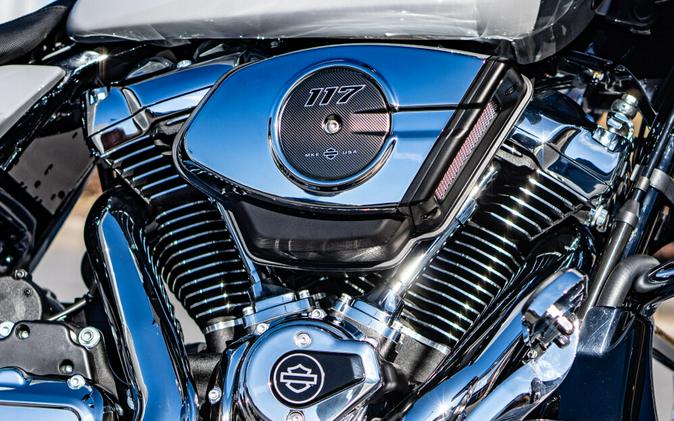 FLTRX 2024 Road Glide™