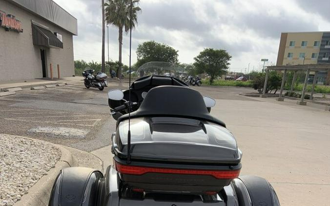 2023 Harley-Davidson Tri Glide Ultra GRY HZE/SLVFRTN