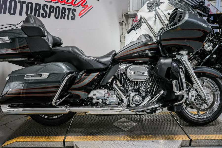 2016 Harley-Davidson CVO™ Road Glide™ Ultra