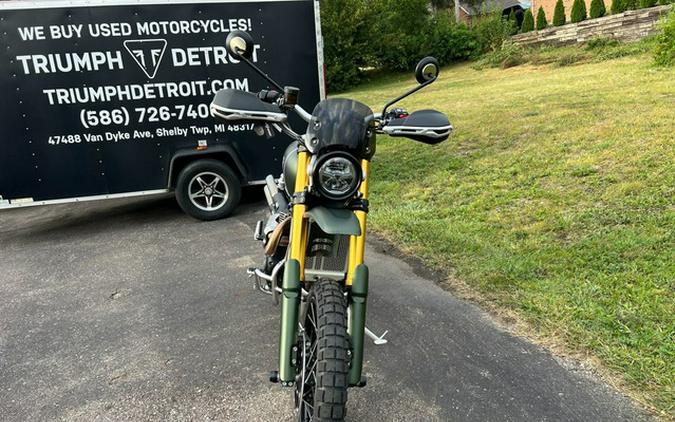 2023 Triumph Scrambler 1200 XE Matte Khaki Green Matte Jet Blac XE