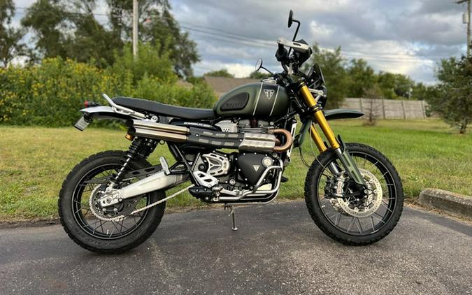 2023 Triumph Scrambler 1200 XE Matte Khaki Green Matte Jet Blac XE