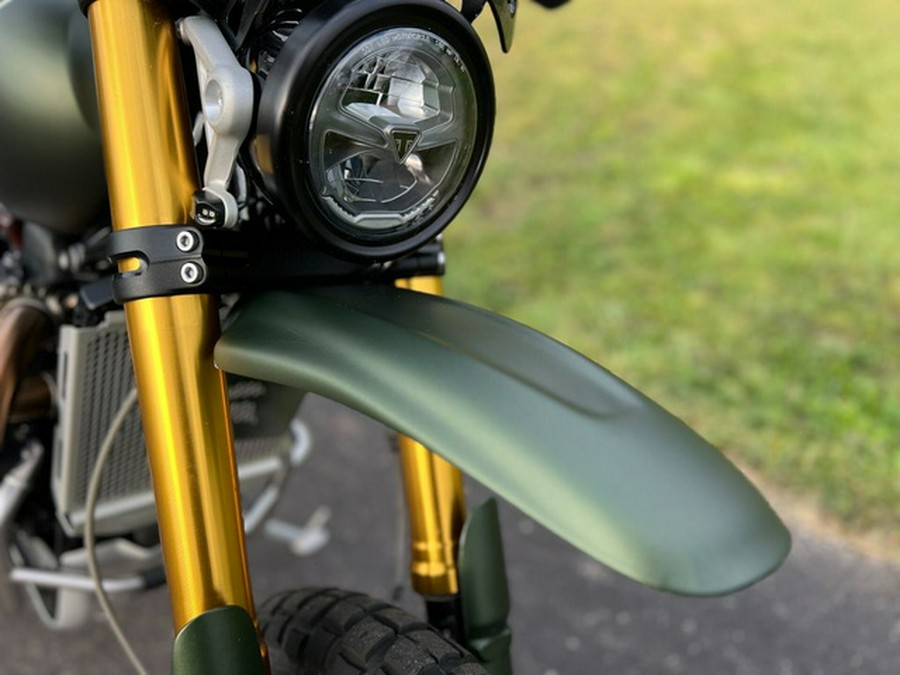 2023 Triumph Scrambler 1200 XE Matte Khaki Green Matte Jet Blac XE