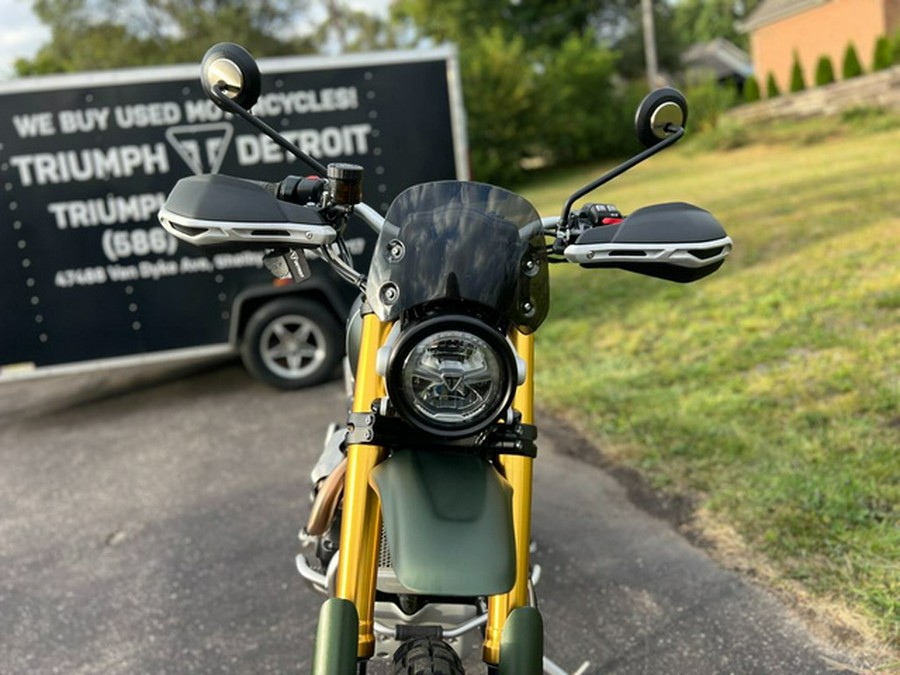 2023 Triumph Scrambler 1200 XE Matte Khaki Green Matte Jet Blac XE