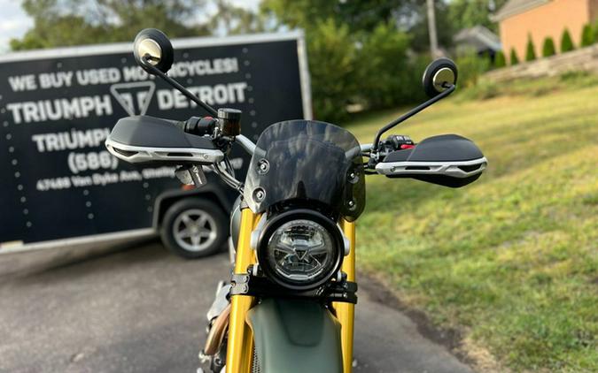 2023 Triumph Scrambler 1200 XE Matte Khaki Green Matte Jet Blac XE