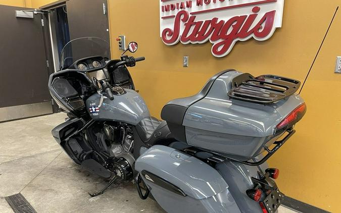 2023 Indian Pursuit Dark Horse Stealth Gray