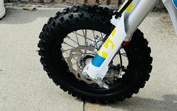 2024 Husqvarna Motorcycles EE 3