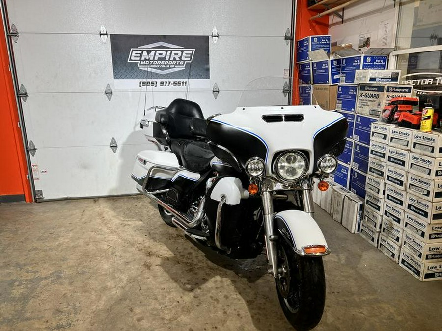 2014 Harley-Davidson® Electra Glide Ultra Limited FLHTK