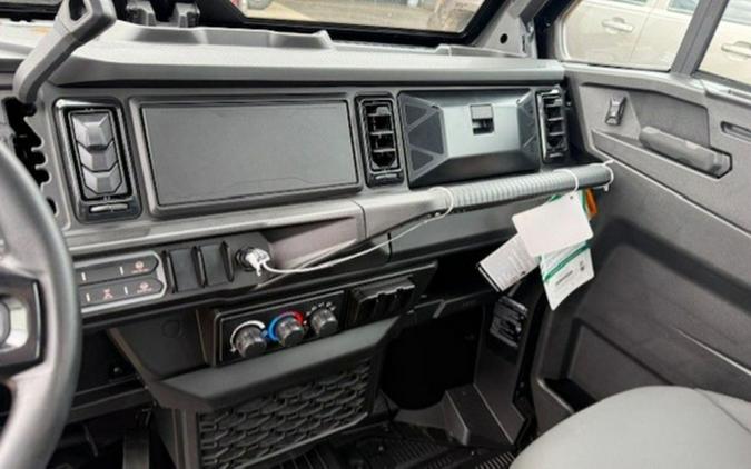 2026 Can-Am Defender MAX XT CAB HD11 Dark Wildland Camo