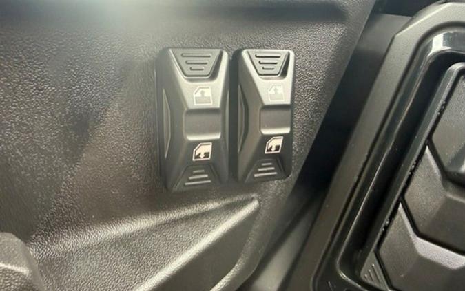 2026 Can-Am Defender MAX XT CAB HD11 Dark Wildland Camo