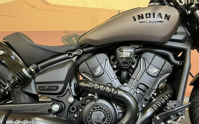 2025 Indian Motorcycle® Sport Scout® Limited +Tech Nara Bronze Metallic Smoke