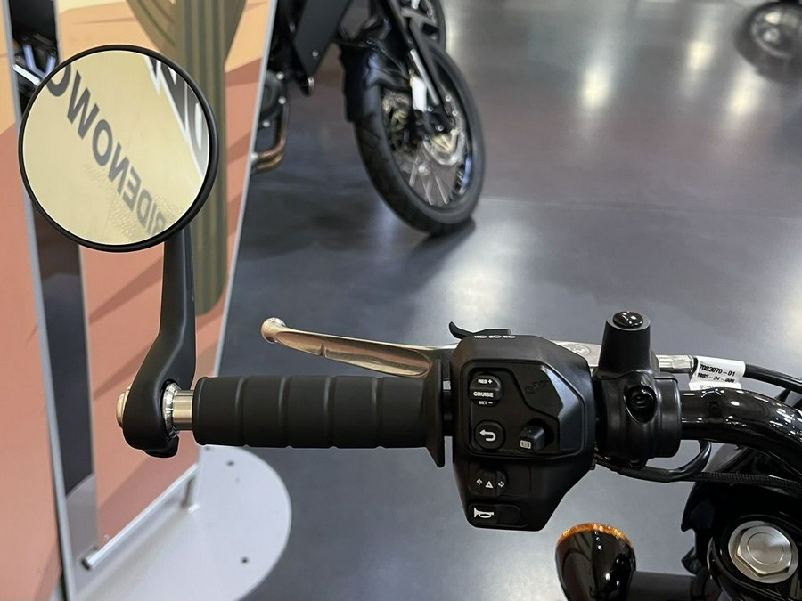 2025 Indian Motorcycle® Sport Scout® Limited +Tech Nara Bronze Metallic Smoke