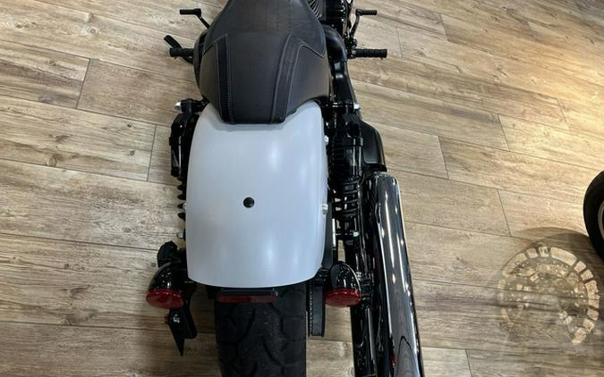 2024 Indian Sport Chief Ghost White Metallic Smoke