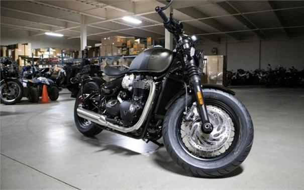 2023 Triumph Bonneville Bobber Matte Storm Grey/Matte Ironstone