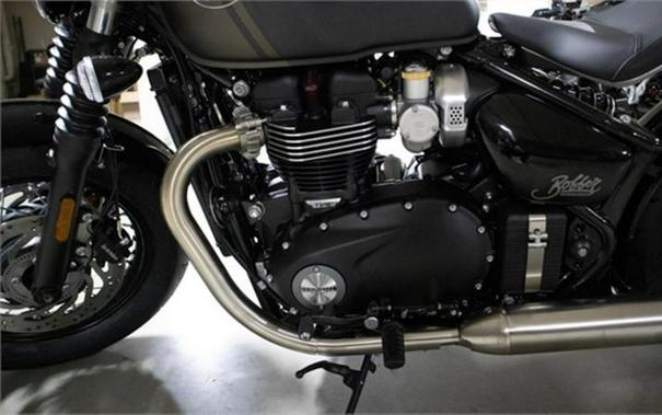 2023 Triumph Bonneville Bobber Matte Storm Grey/Matte Ironstone