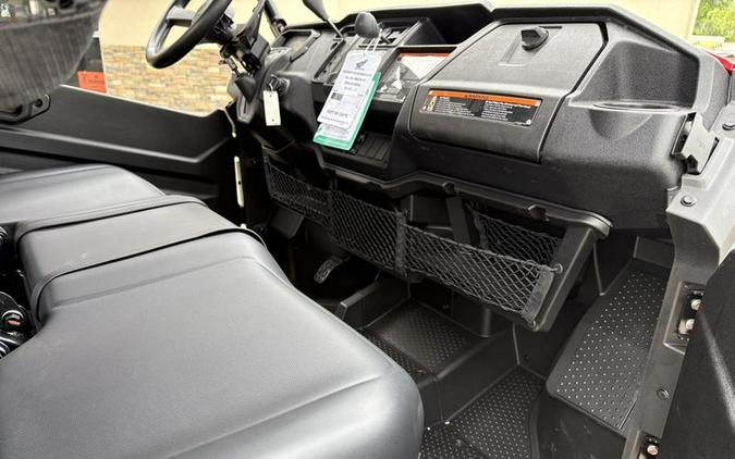 2025 Honda® Pioneer 1000-6 Deluxe Crew