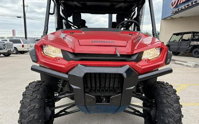 2025 Honda® Pioneer 1000-6 Deluxe Crew