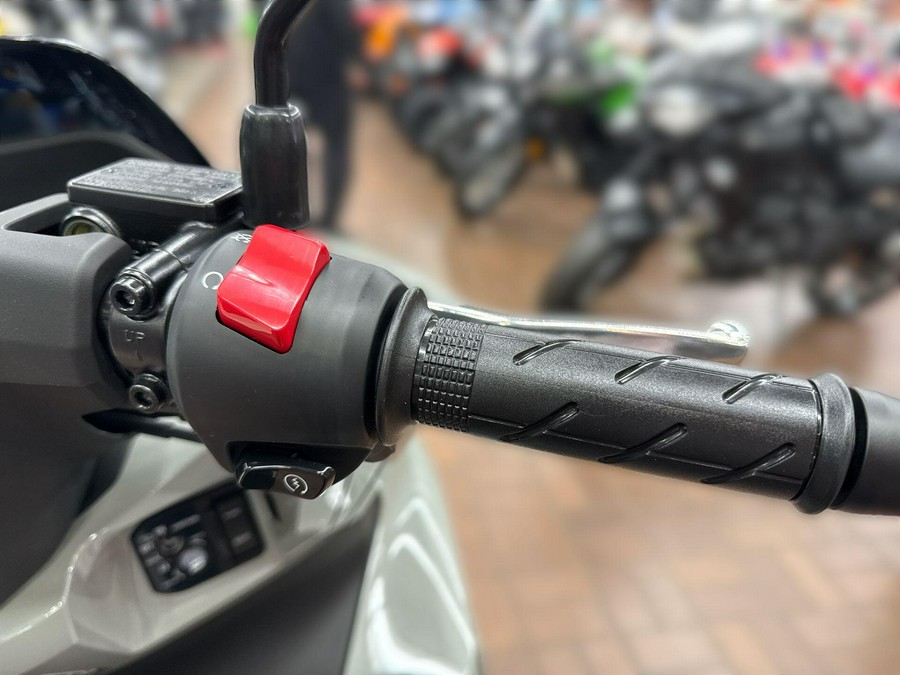 2025 Honda PCX160 ABS