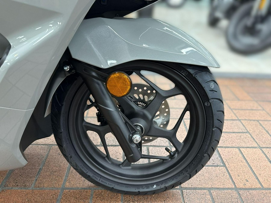 2025 Honda PCX160 ABS