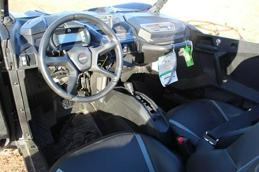 2025 Can-Am Maverick Sport Max DPS