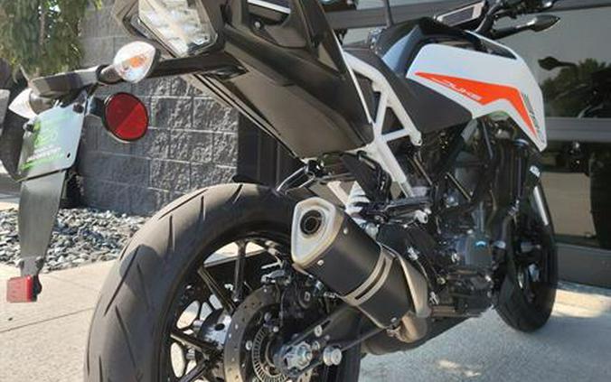 2022 KTM 390 Duke