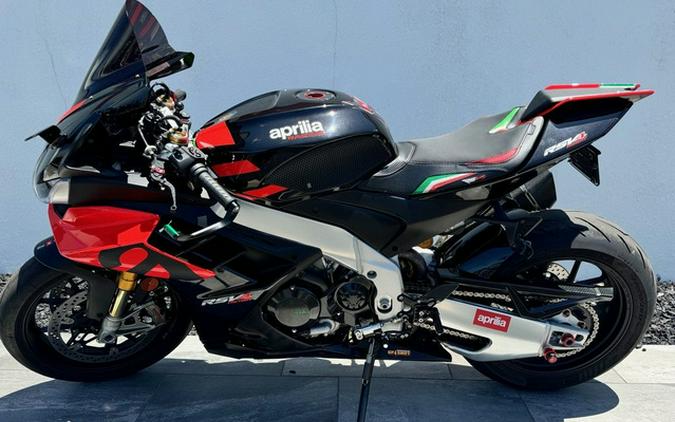 2021 Aprilia RSV4 Factory 1100