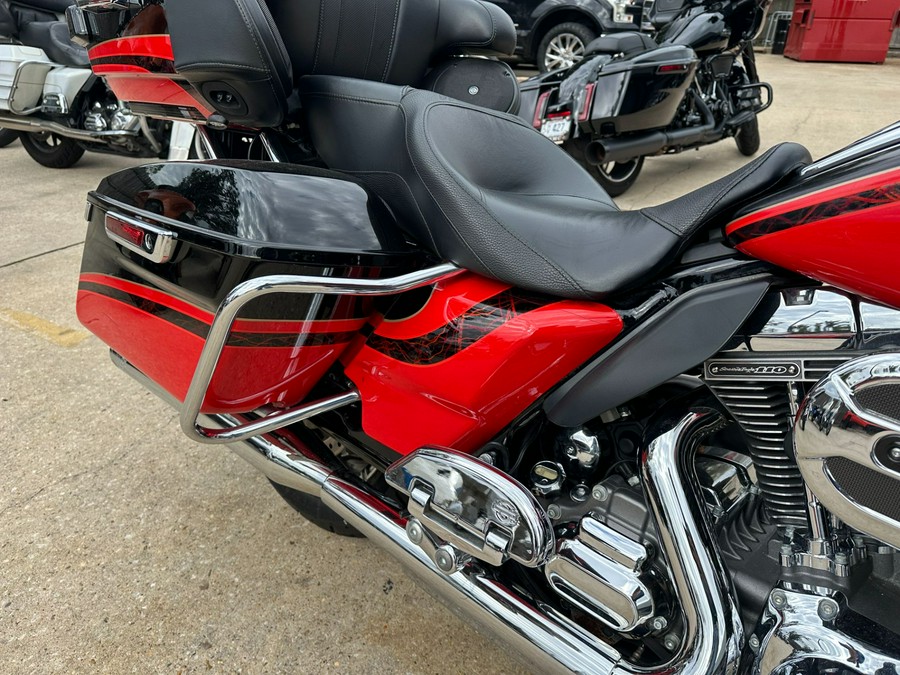 2016 Harley-Davidson CVO™ Limited