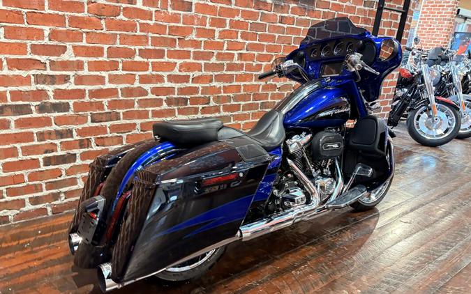 FLHXSE 2017 CVO Street Glide