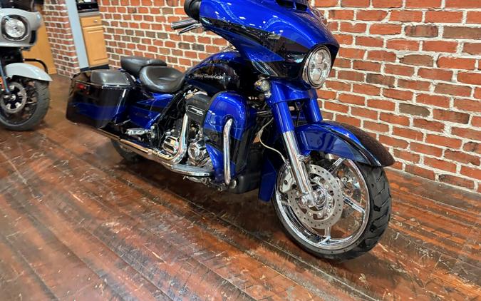 FLHXSE 2017 CVO Street Glide
