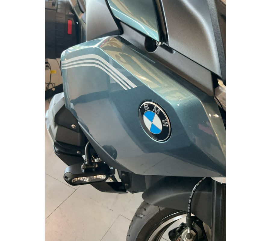 2026 BMW R 1300 RT