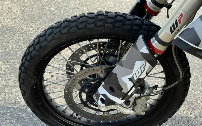 2020 KTM 790 Adventure R