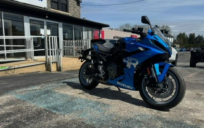 2024 Suzuki GSX-8R