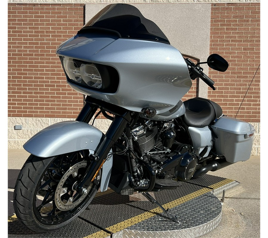 2023 Harley-Davidson Road Glide Special