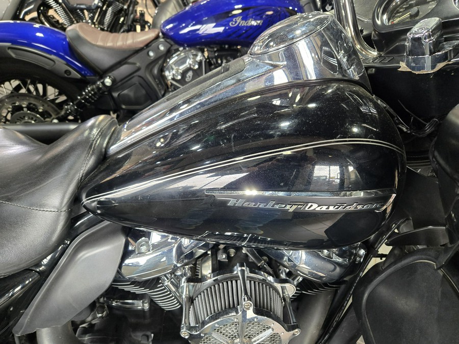 2017 HARLEY ROAD GLIDE ULTRA LIMITED