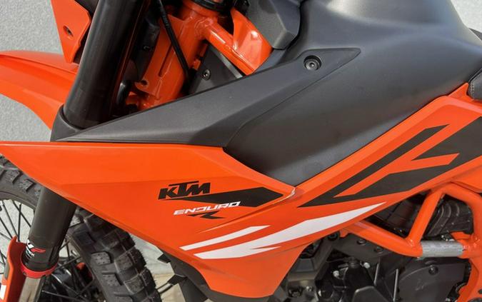 2026 KTM Enduro 390 R