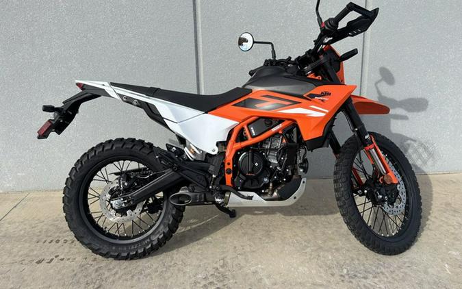 2026 KTM Enduro 390 R