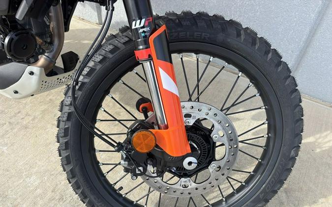 2026 KTM Enduro 390 R