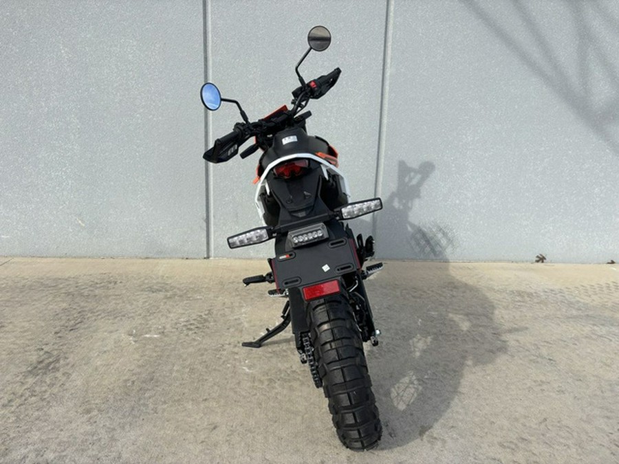 2026 KTM Enduro 390 R