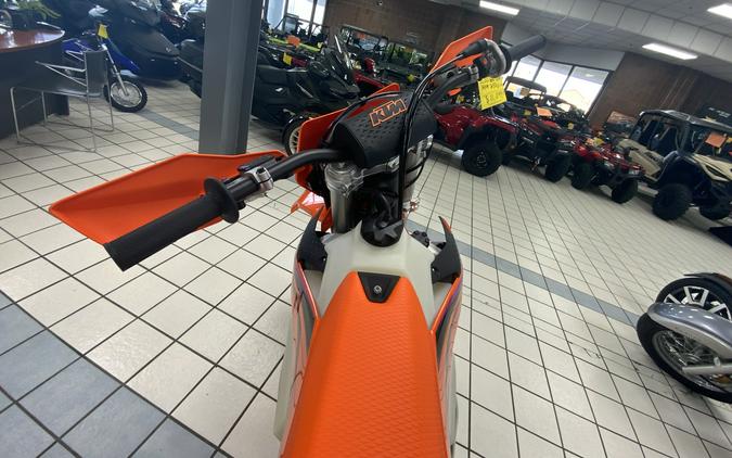 2024 KTM XC 250 W