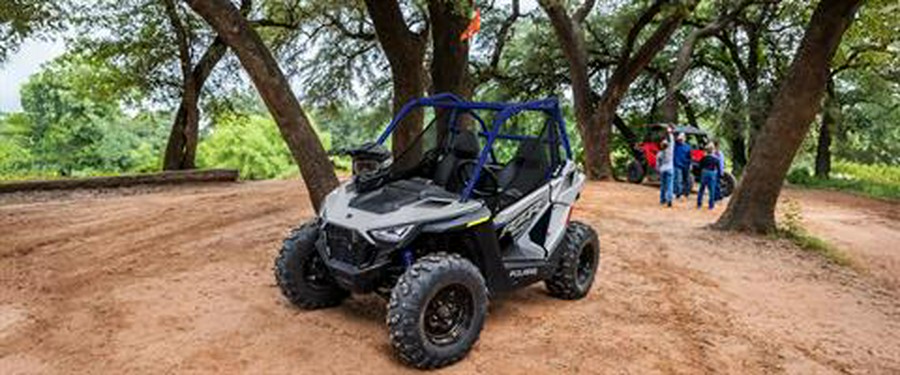 2027 Polaris RZR 200 EFI