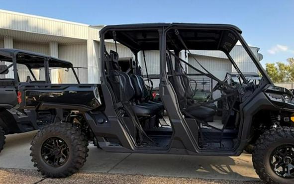 2025 Can-Am® Defender MAX Lone Star HD10