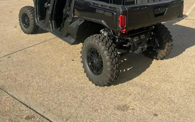 2025 Can-Am® Defender MAX Lone Star HD10