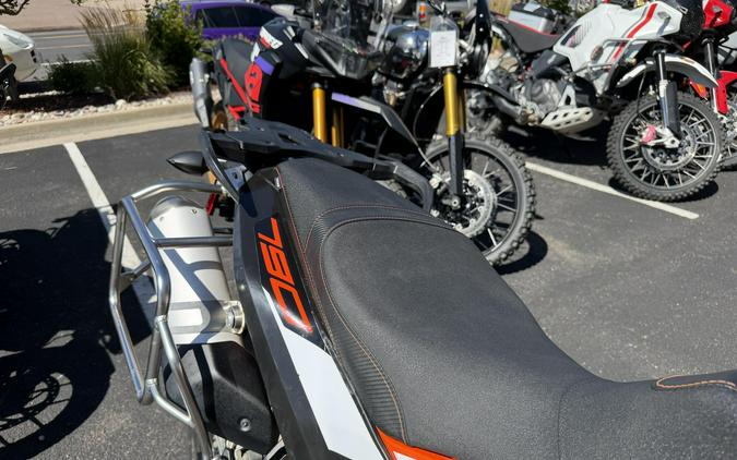 2019 KTM 790 Adventure Black / Orange