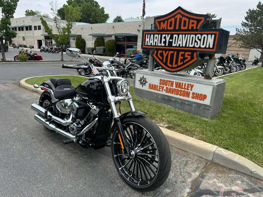 2025 Harley-Davidson Breakout®