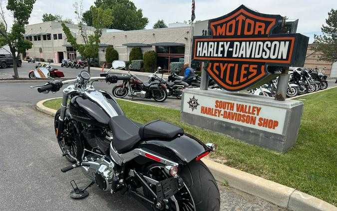 2025 Harley-Davidson Breakout®