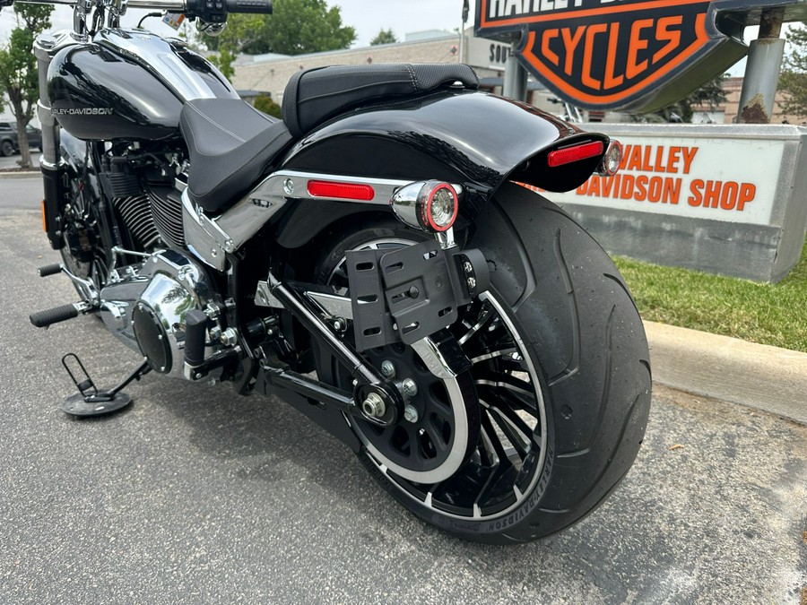 2025 Harley-Davidson Breakout®