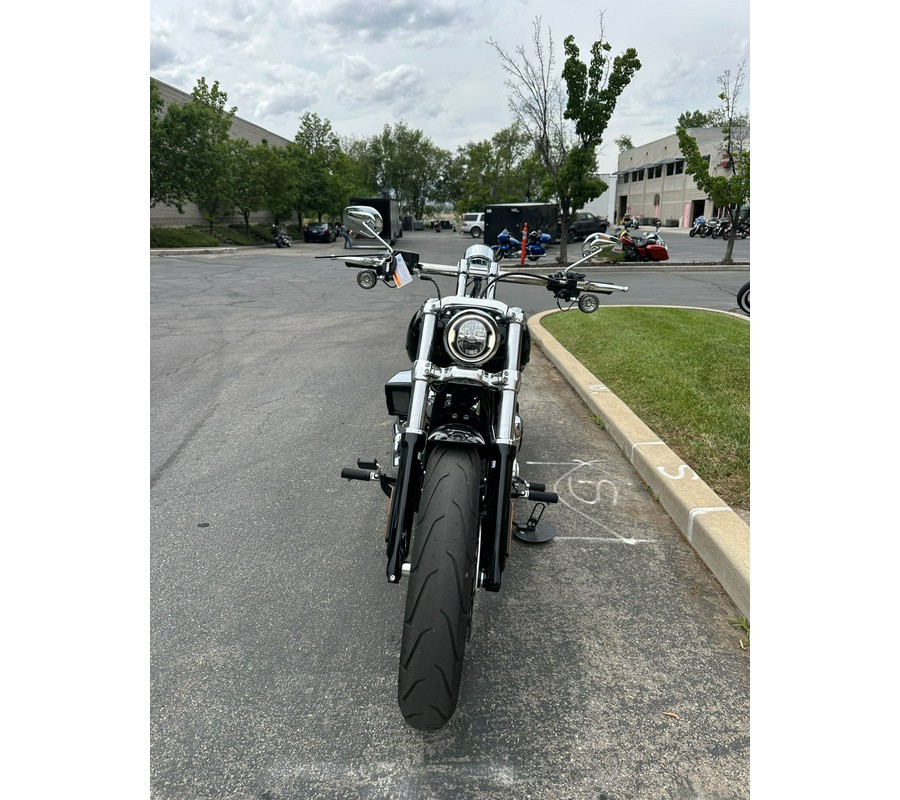 2025 Harley-Davidson Breakout®