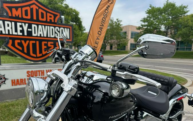 2025 Harley-Davidson Breakout®