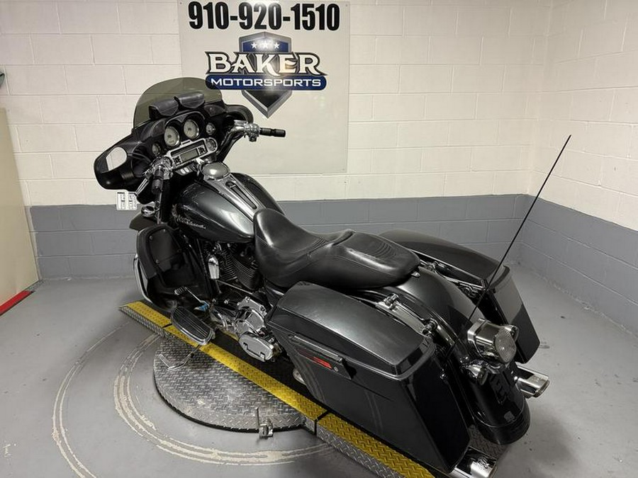2009 Harley-Davidson® FLHX - Street Glide®