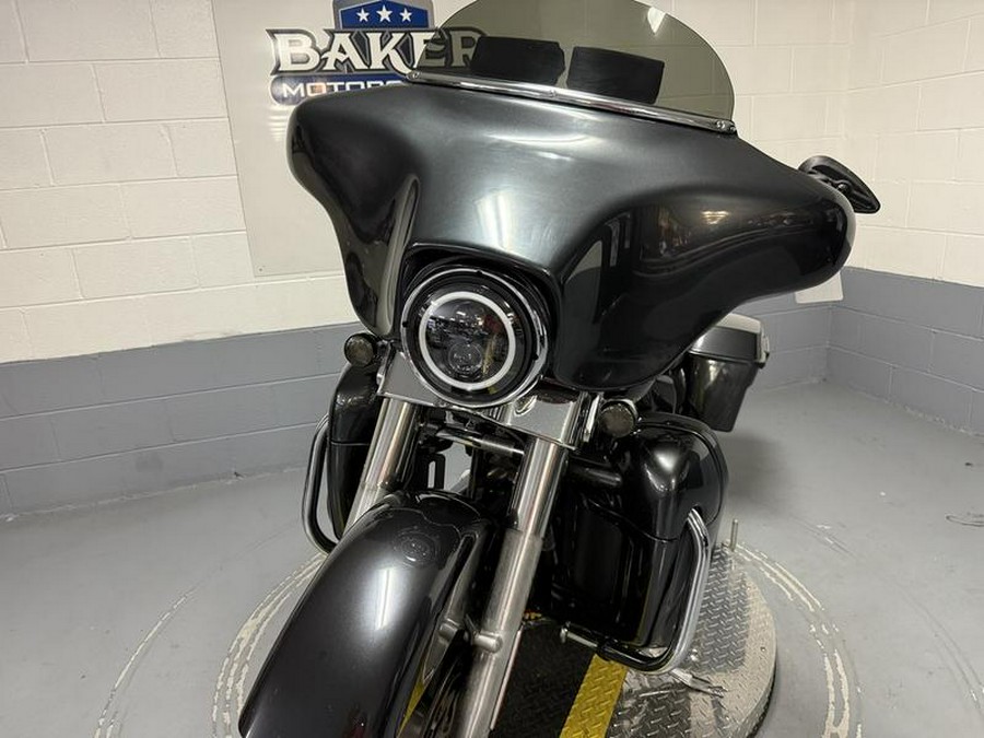 2009 Harley-Davidson® FLHX - Street Glide®