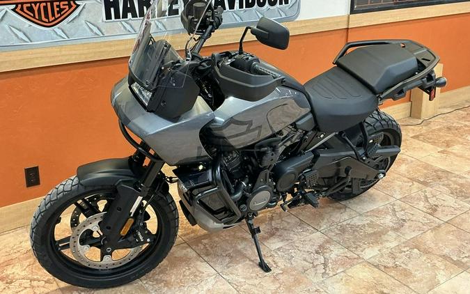 2022 Harley-Davidson® RA1250S - Pan America™ 1250 Special